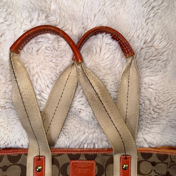 Coach Tan and Orange Signature Tote REHAB - Picture 10 of 12